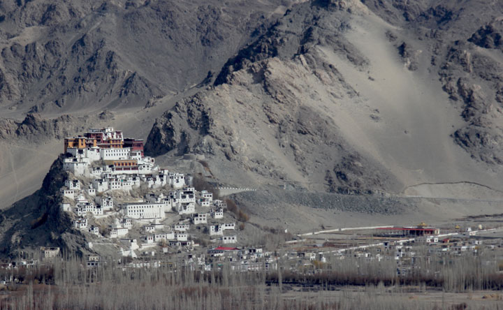 budget trip to Ladakh